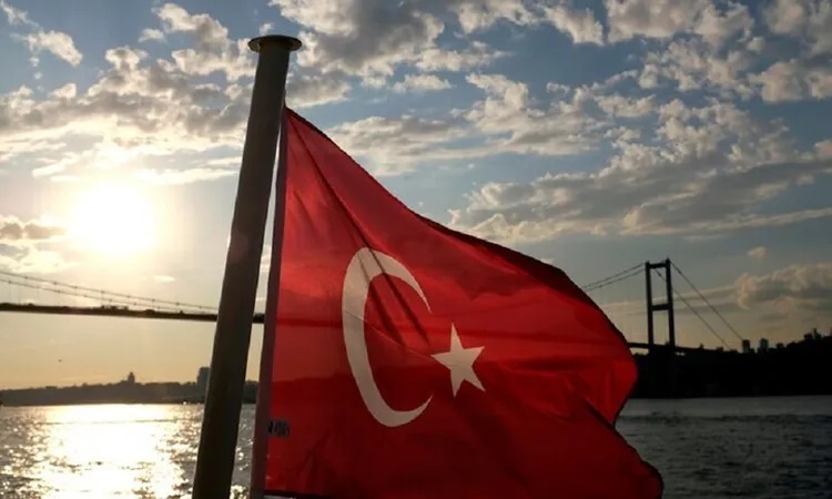 وكالة فيتش ترفع تصنيف تركيا الائتماني للمرة الثانية في 6 أشهر