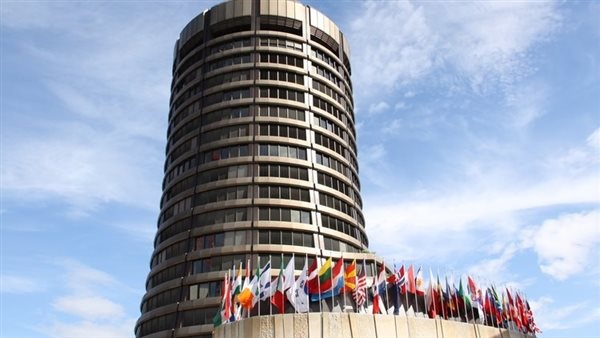 بنك التسويات الدولية: النظام المالي معرض لاضطرابات جديدة بسبب الكاري تريد